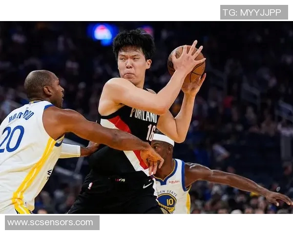 杨瀚森26+7+4全面数据引领胜开拓者队,见证中锋蜕变与中国篮球新一代崛起 杨瀚森26+7+4全面数据引领胜开拓者队,见证中锋蜕变与中国篮球新一代崛起