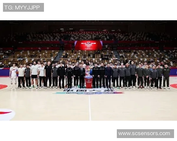 CBA新疆队对阵上海队精彩视频直播全程回顾与赛后分析 CBA新疆队对阵上海队精彩视频直播全程回顾与赛后分析